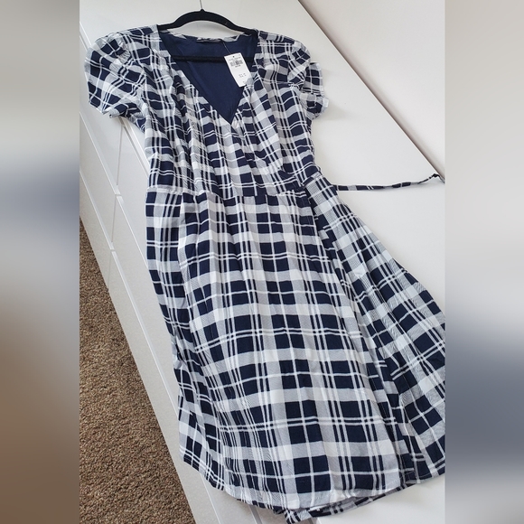 Brand New Abercrombie & Fitch 100% Viscose plaid dress in M - Picture 3 of 6